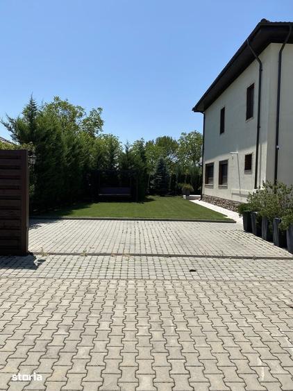 Casă cu 6 camere cu Teren 550 Mp în Snagov
