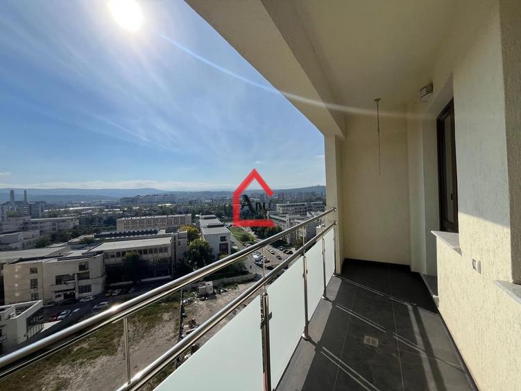 Apartament cu 2 camere semidecomandat, mobilat în Central