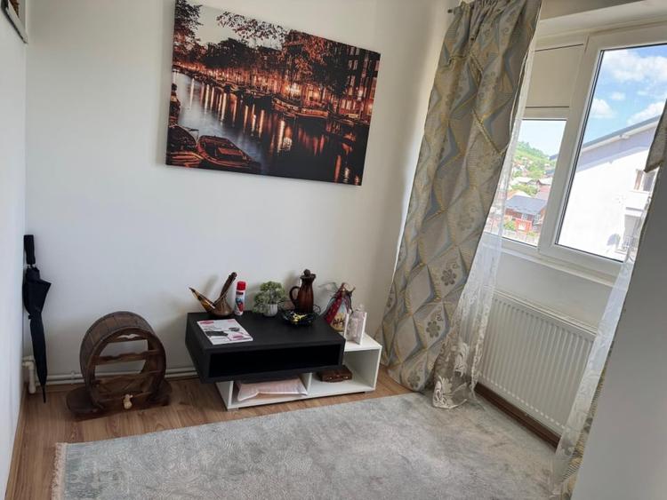 Apartament cu 2 camere decomandat, mobilat în Gura Humorului