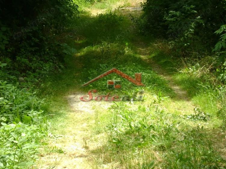 Teren de 643 mp, în Cornu