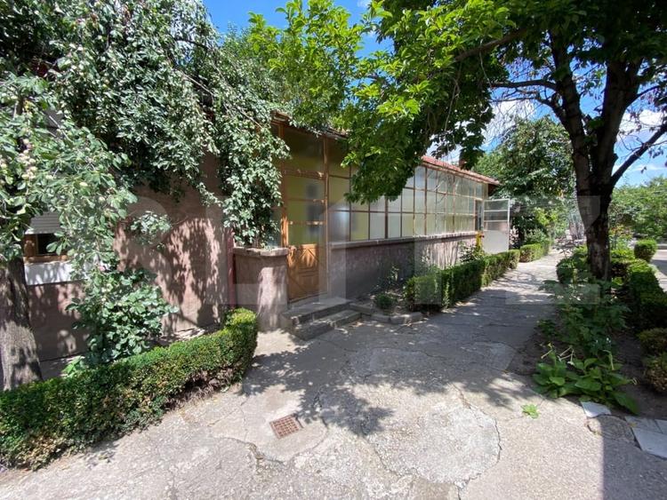 Casă individuală cu 7 camere cu Canalizare în Iosefin