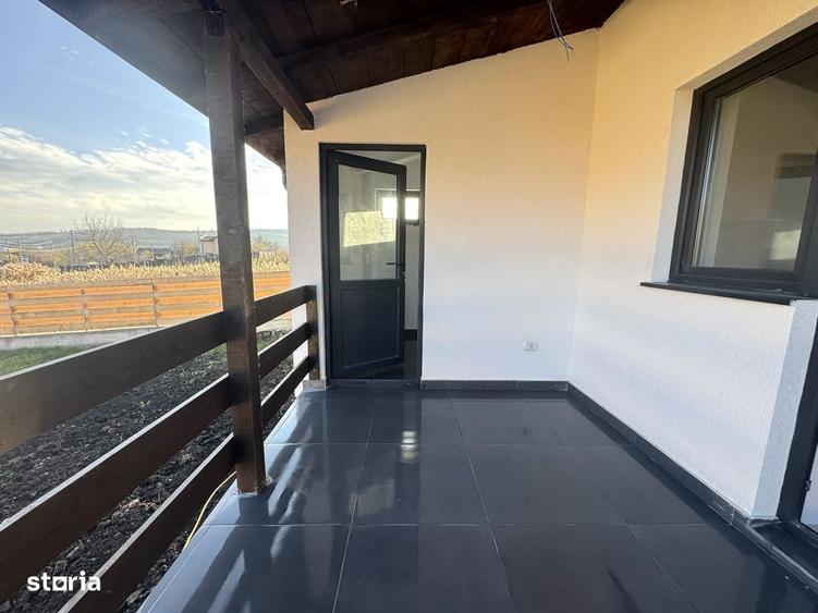 Casă cu 3 camere în Horpaz