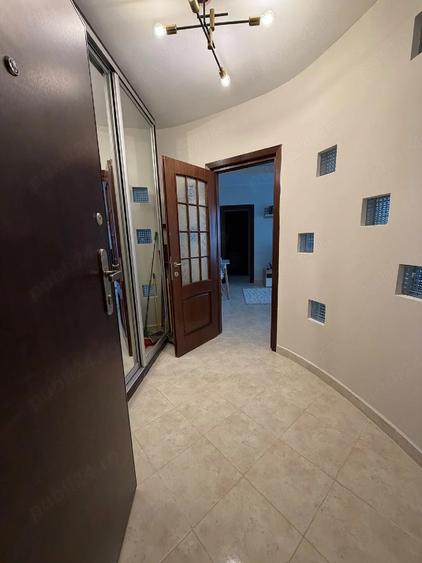 Apartament cu 2 camere semidecomandat în Pantelimon