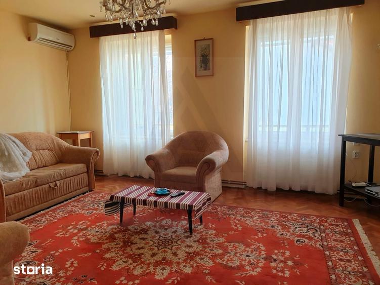 Apartament cu 4 camere în Central