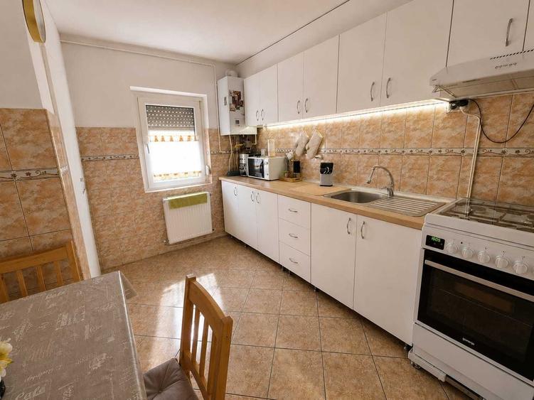 Apartament 3 camere - 3