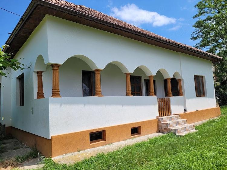 Casa tustica teren de vanzare - 4