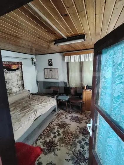 Casă cu 5 camere cu Teren 175 Mp în Lunca