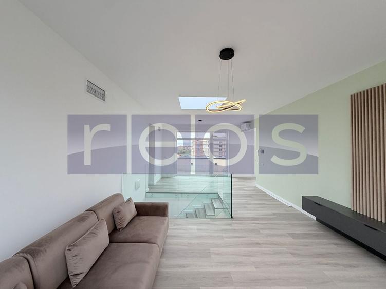 Apartament cu 3 camere, mobilat în Central