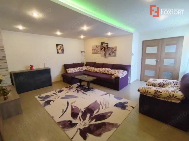 Casa cu 4 camere de vanzare in localitatea Timisoara, zona Fratelia - 2