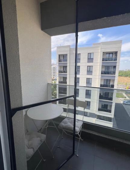 Apartament cu 2 camere decomandat în Drumul Taberei
