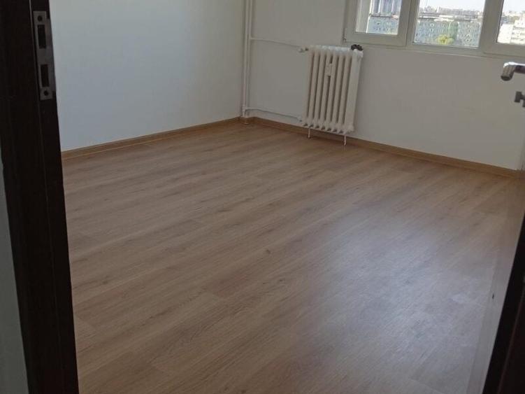 Apartament cu 2 camere semidecomandat în Fundeni