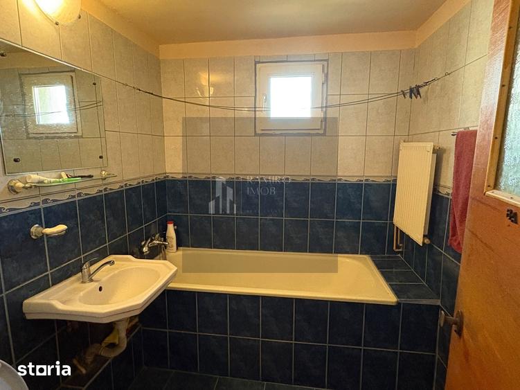 Apartament cu 3 camere decomandat în Berceni