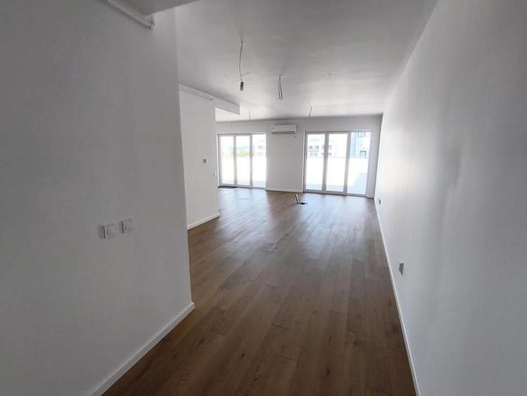 Apartament cu 4 camere în Șelimbăr