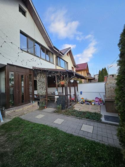 Casă cu 3 camere cu Teren 120 Mp în Popești-Leordeni