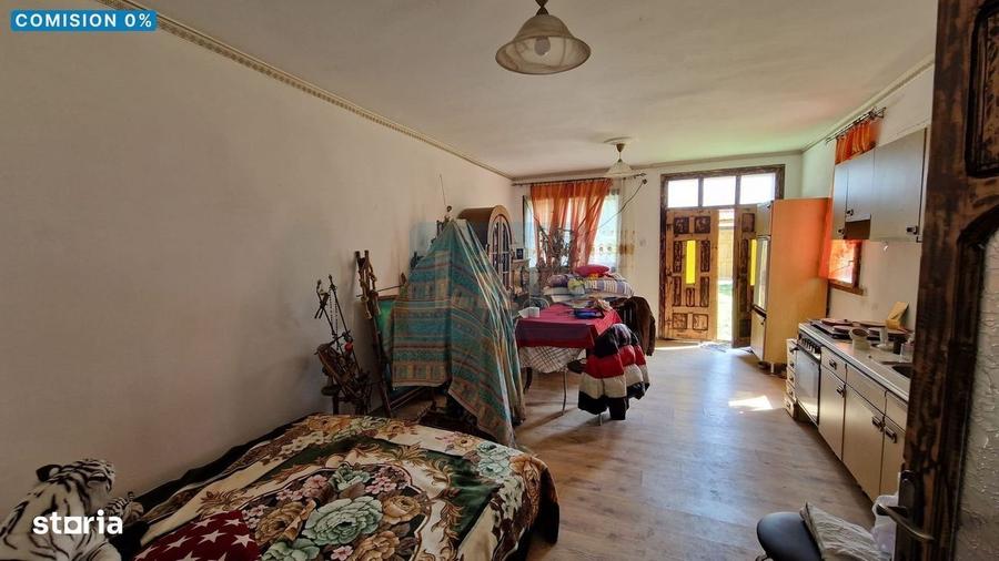 Casă cu 4 camere în Baia Sprie
