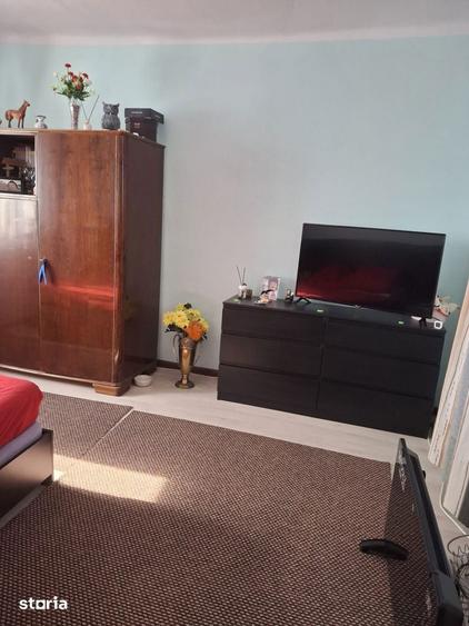 Casă cu 3 camere cu Teren 2155 Mp în Traian