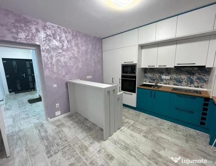 Casă cu 4 camere cu Teren 360 Mp în Borhanci