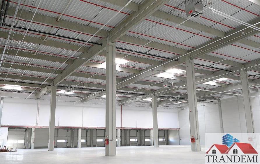 Spațiu industrial, de 1,800 mp, în Aeroport