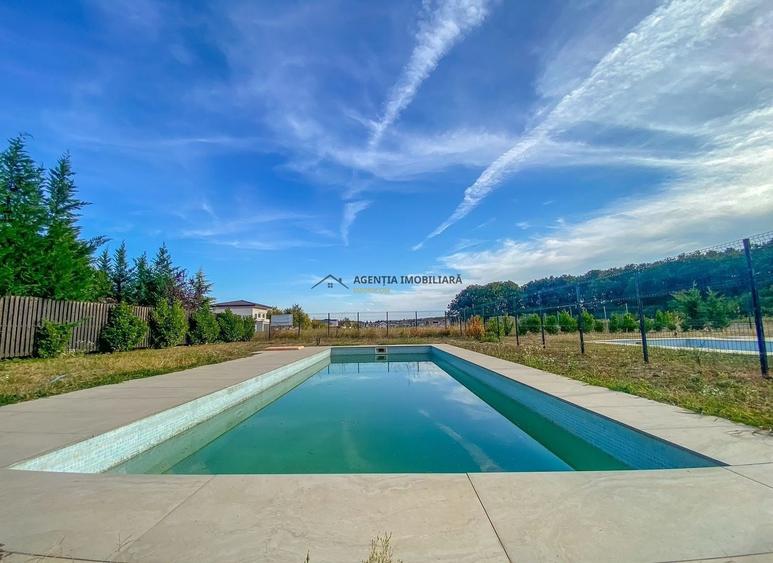 Casă individuală cu 5 camere cu Piscina în Corbeanca