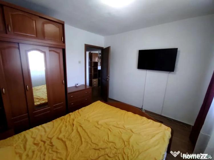 Apartament cu 2 camere semidecomandat în 1 Mai
