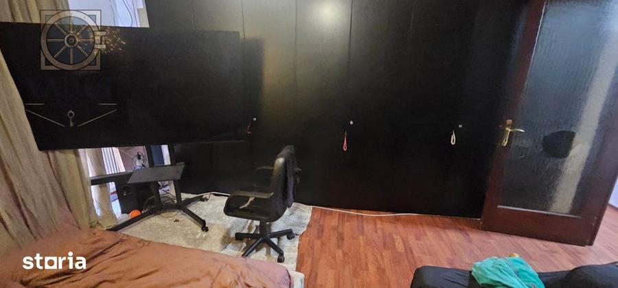 Apartament cu 3 camere decomandat, mobilat în Foișorul de Foc