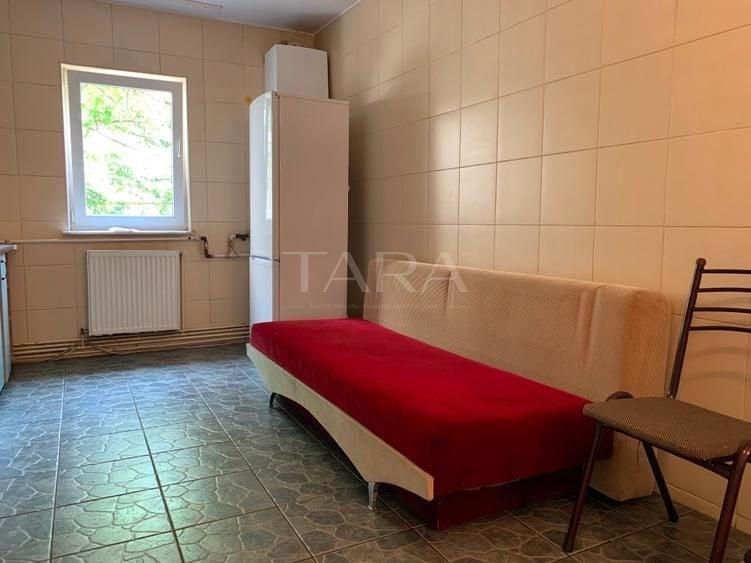 Apartament cu 3 camere decomandat, mobilat în Zorilor