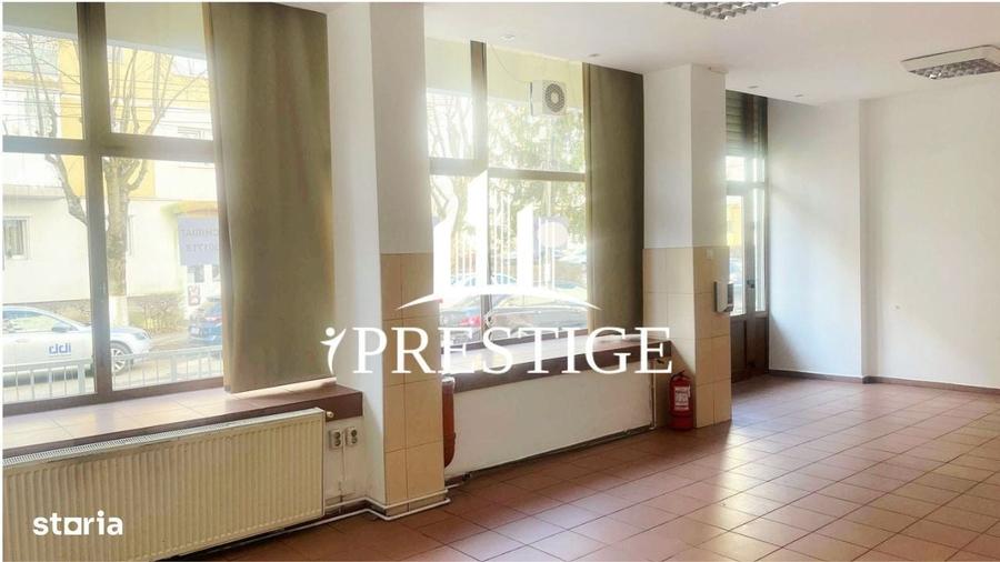 Spațiu comercial, de 100 mp, în Valea Aurie