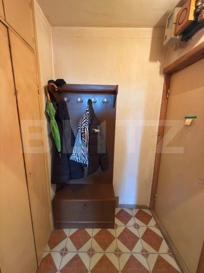Apartament cu 2 camere decomandat, mobilat în Vest
