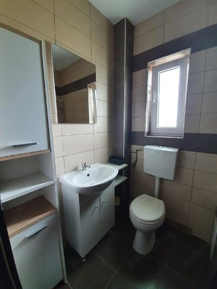 Apartament cu 2 camere decomandat în Turnișor