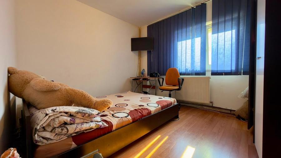 Apartament cu 3 camere în Titan