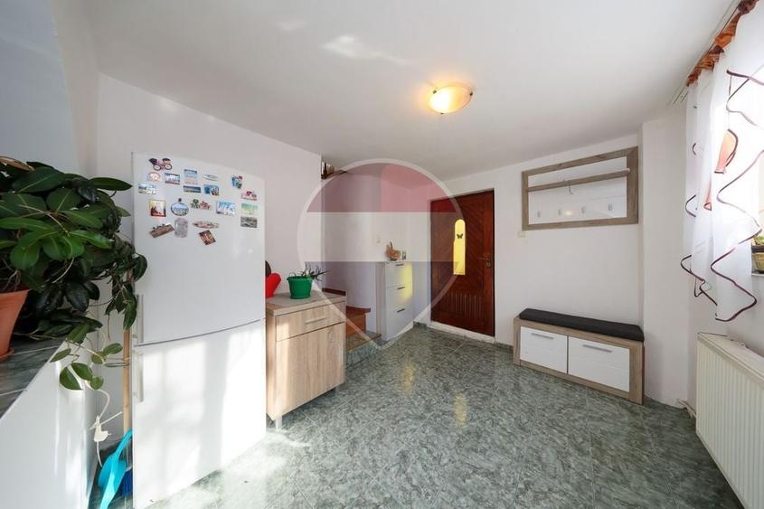 Apartament cu 2 camere decomandat, mobilat în Centrul Istoric
