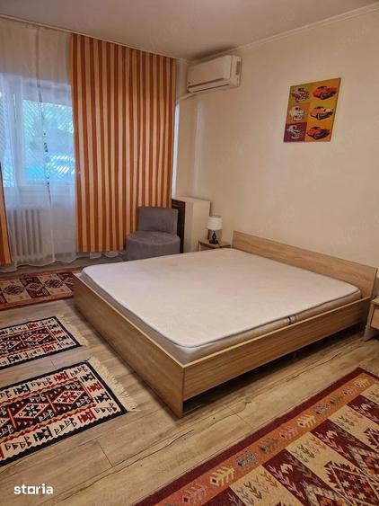 Garsonieră decomandată în Vitan