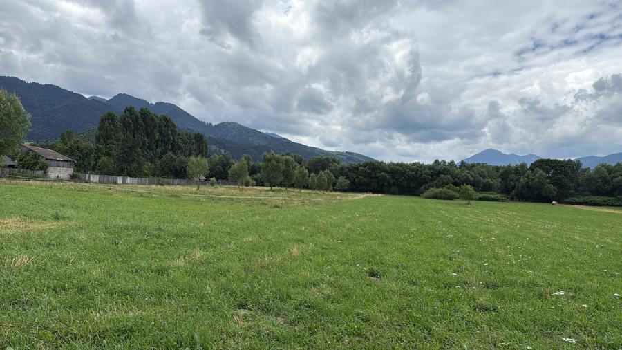 Teren Construcții intravilan de 1500 mp, în Central