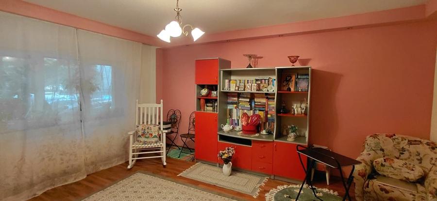 Apartament cu 2 camere decomandat în Mihai Bravu