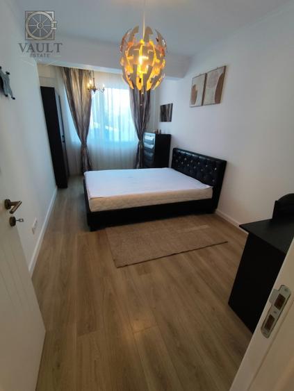 Apartament cu 3 camere decomandat, mobilat în Iancu Nicolae