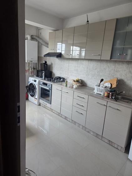 Apartament cu 2 camere decomandat în Chiajna