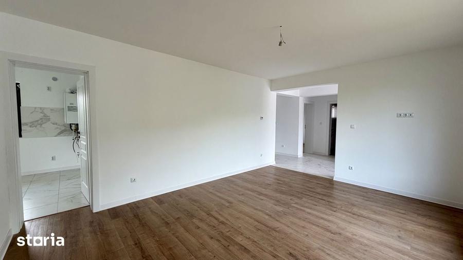 Casă cu 4 camere cu Teren 540 Mp în Ciurea
