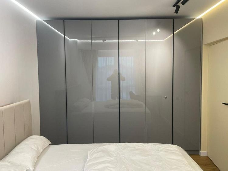 Apartament cu 2 camere decomandat, mobilat în Central