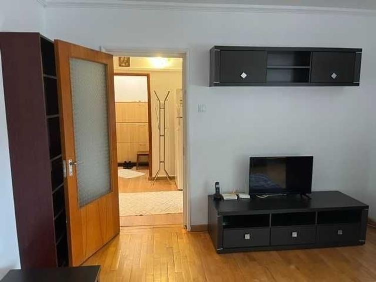 Apartament cu 2 camere decomandat în Dristor