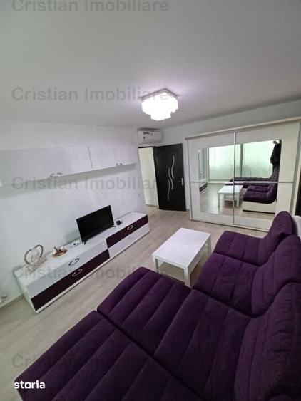 Apartament cu 2 camere semidecomandat în Școlilor