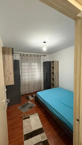 Apartament cu 2 camere decomandat în Berceni