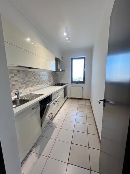 Apartament cu 2 camere decomandat în Berceni