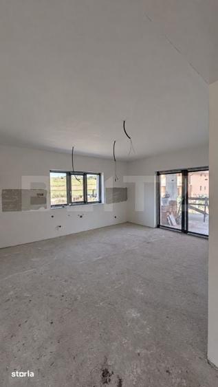 Casă cu 5 camere cu Teren 490 Mp în Jucu
