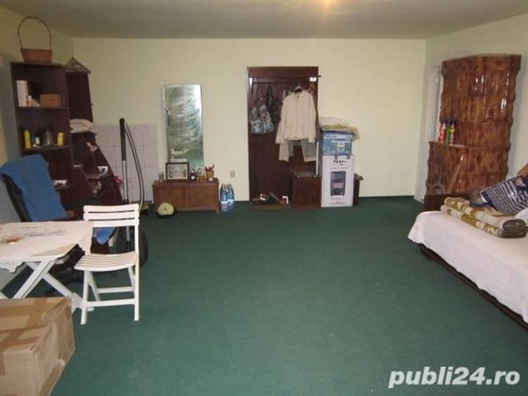 Casă cu 5 camere cu Teren 845 Mp în Căzănești