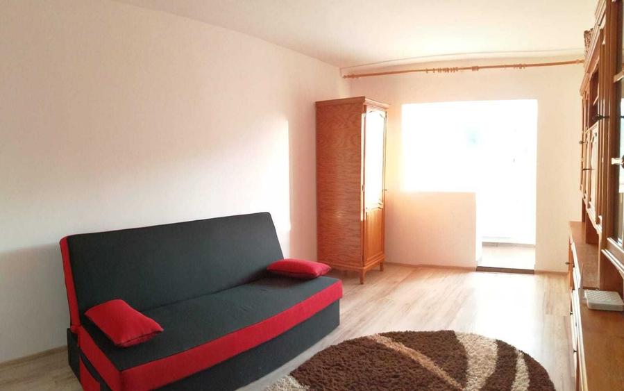 Apartament cu 2 camere decomandat în Astra