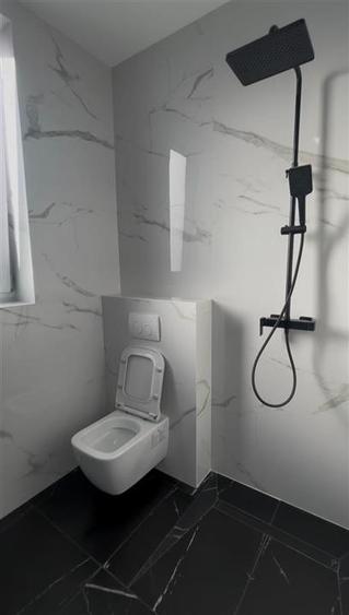 Duplex cu 4 camere cu Canalizare în Hărman