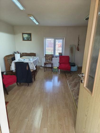 Casă cu 3 camere cu Teren 1500 Mp în Beregsău Mare