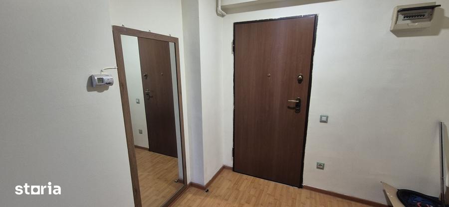 Garsoniera spatioasa, etaj intermediar. Bloc nou - 8