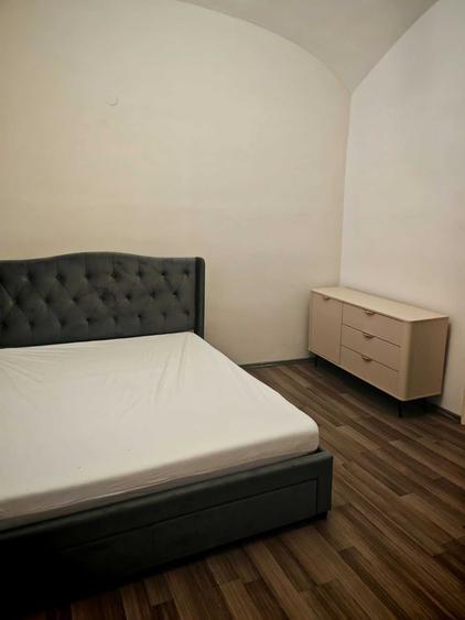 Casă cu 2 camere cu Teren 200 Mp în Dosu Bricii