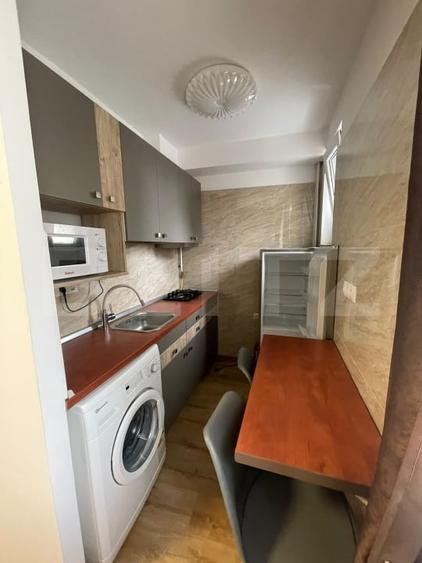 Apartament cu 2 camere semidecomandat, mobilat în Gheorgheni